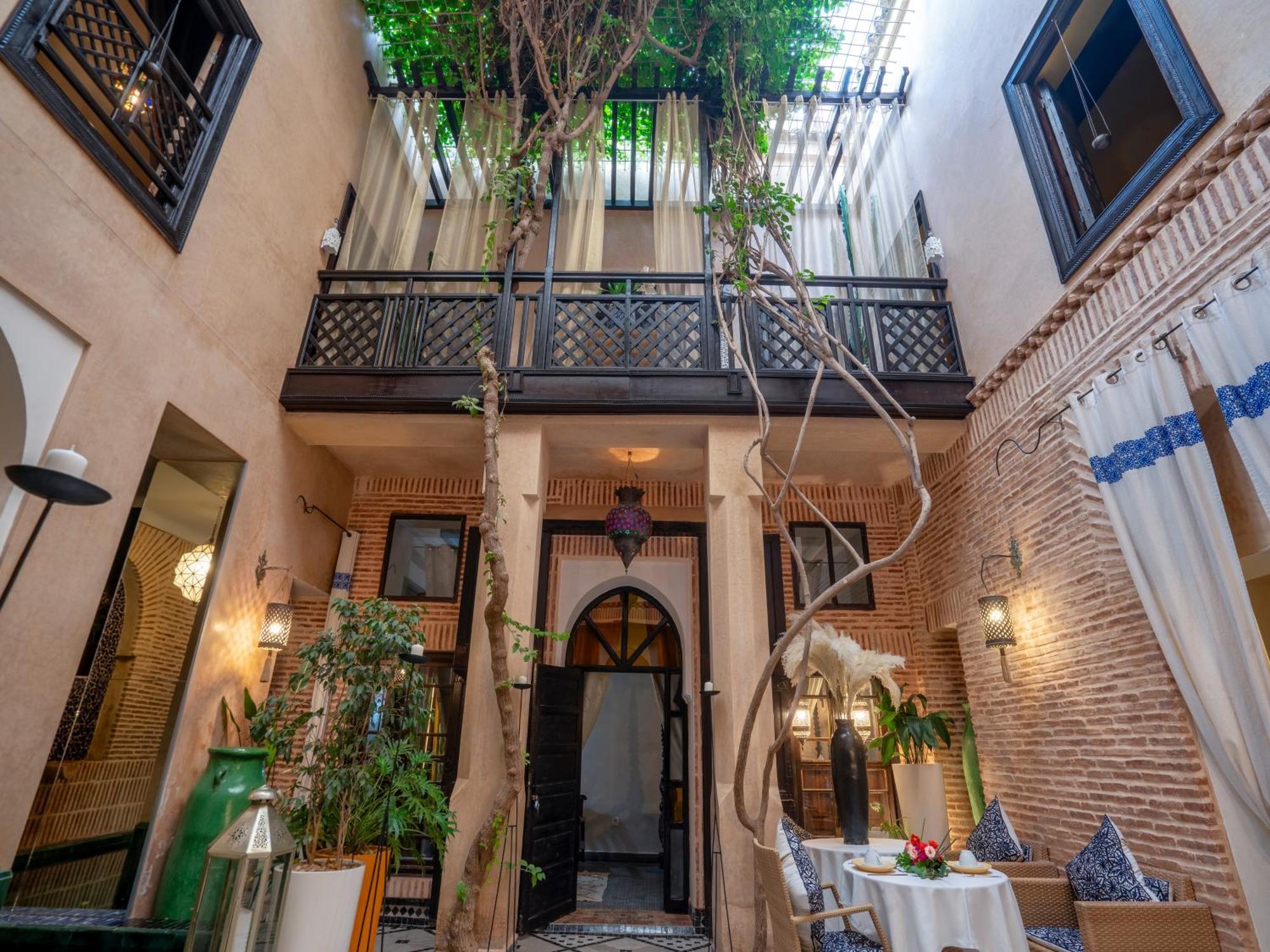 Riad Ines Home マラケシュ エクステリア 写真